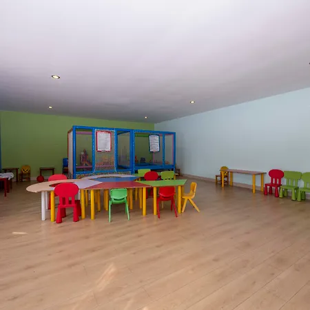 Amara Family リゾート 5*