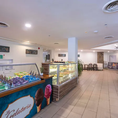 Amara Family リゾート シダ