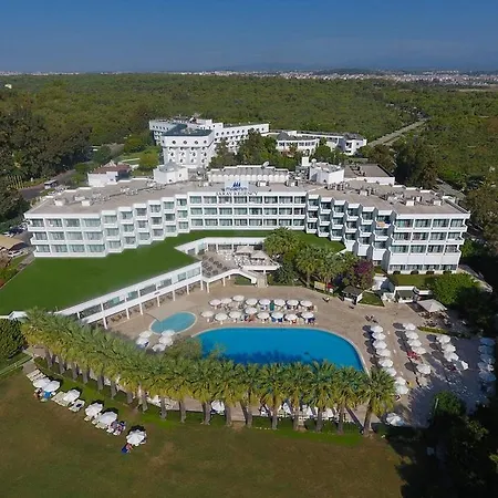 リゾート Amara Family