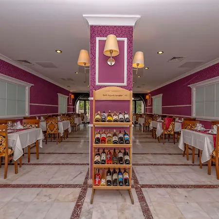 Amara Family Θέρετρο 5*