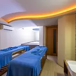 Semesteranläggning (resort) Amara Family 5*