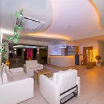Semesteranläggning (resort) Amara Family 5*