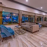 Amara Family 5*