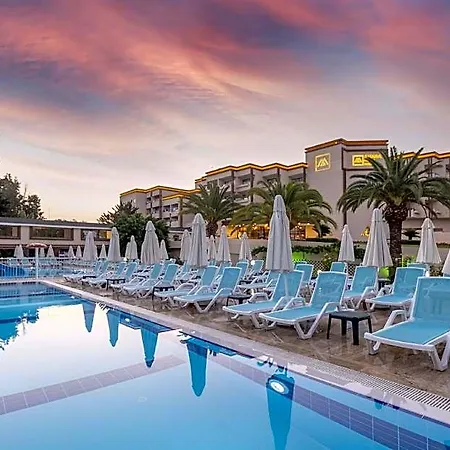 Θέρετρο Amara Family 5*