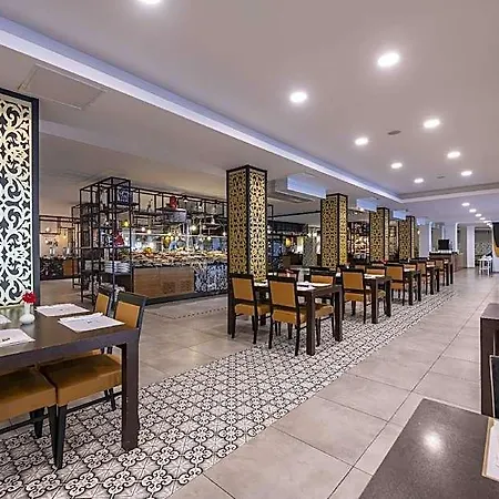 Amara Family Resort 5*