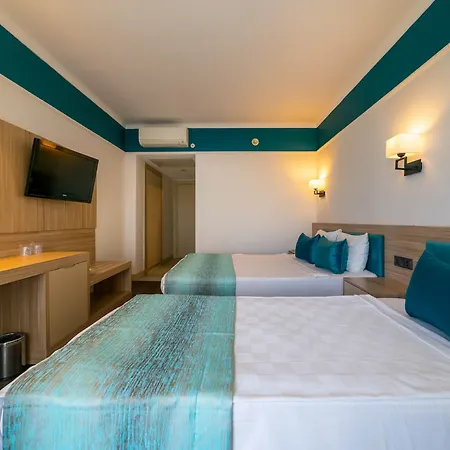 منتجع Amara Family 5*