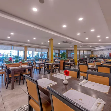 Ośrodek wypoczynkowy Amara Family 5*