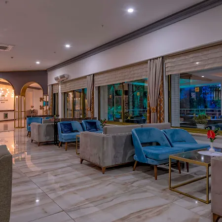 Resort Amara Family