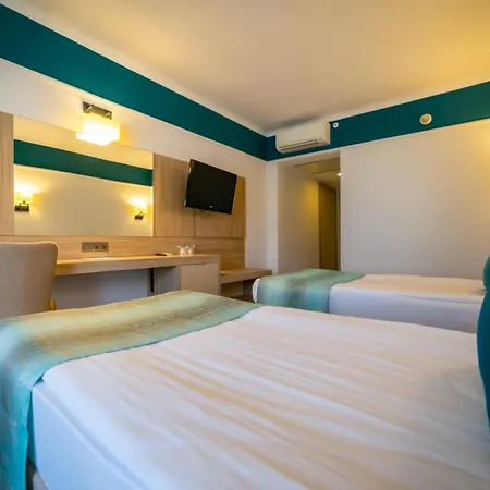 Ośrodek wypoczynkowy Amara Family 5*