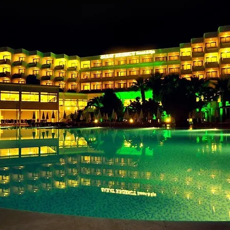 Amara Family 5*